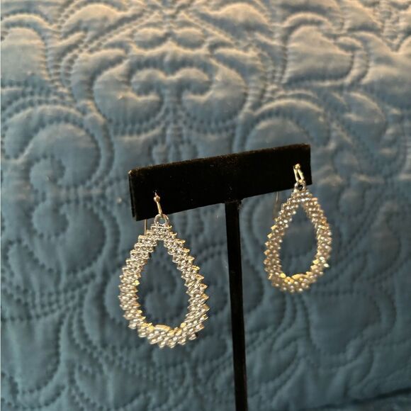 NEW Iron Orchid Studio Nickel-free Silver Drop Earrings - Picture 6 of 6